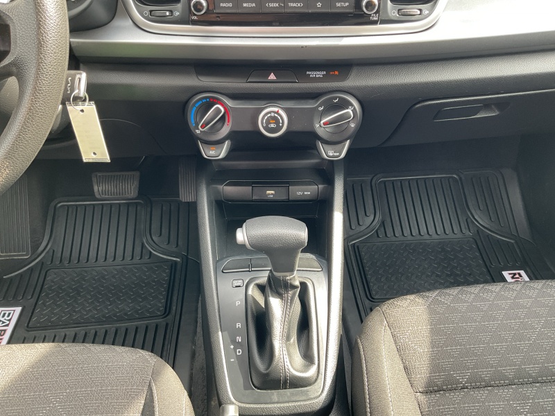 2023 Kia Rio