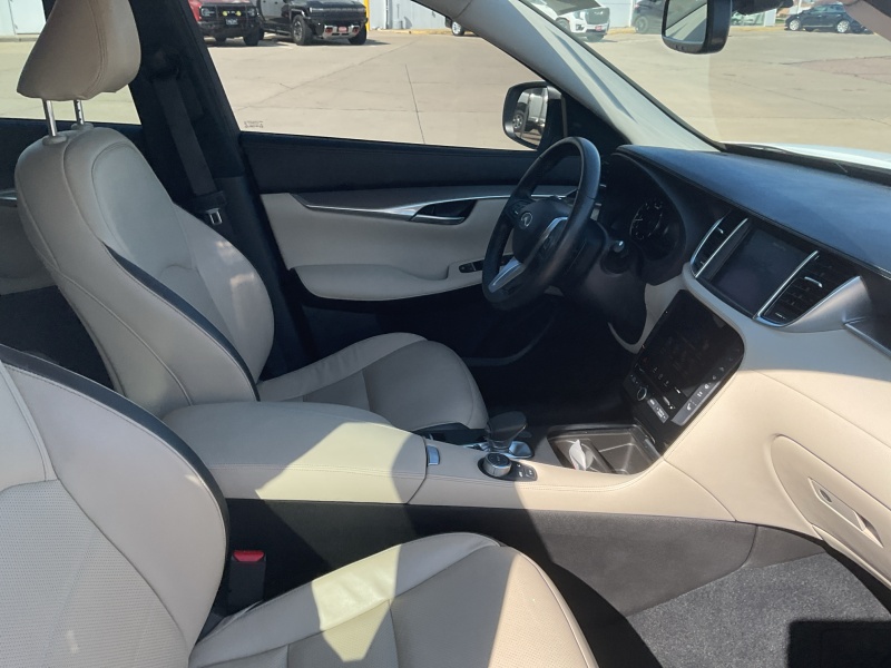 2022 INFINITI QX50