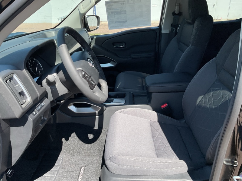 2025 Nissan Frontier