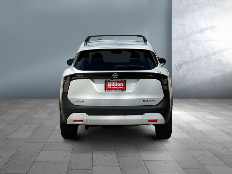 2025 Nissan Kicks