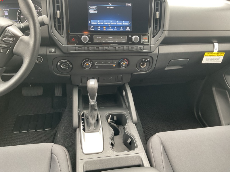 2025 Nissan Frontier