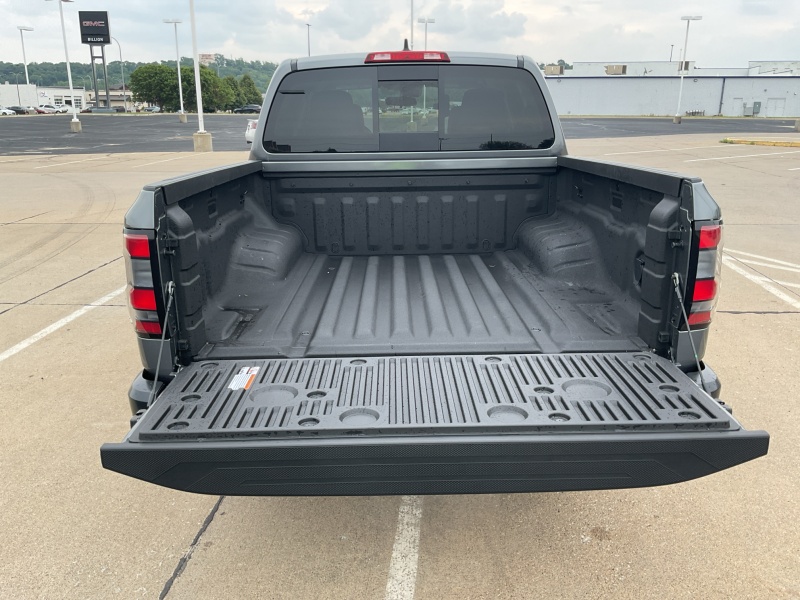 2025 Nissan Frontier