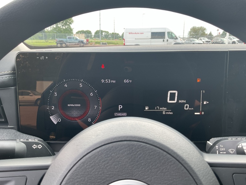 2025 Nissan Kicks