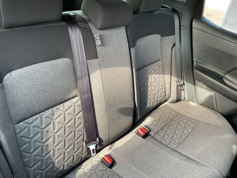 2025 Nissan Kicks
