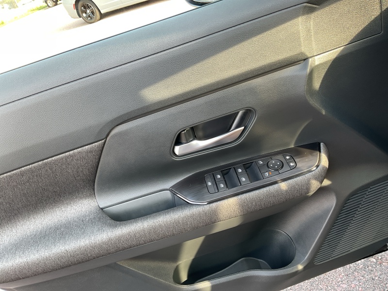 2025 Nissan Kicks