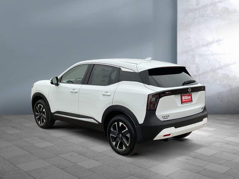 2025 Nissan Kicks