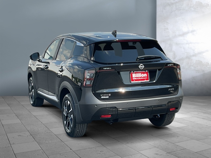 2025 Nissan Kicks