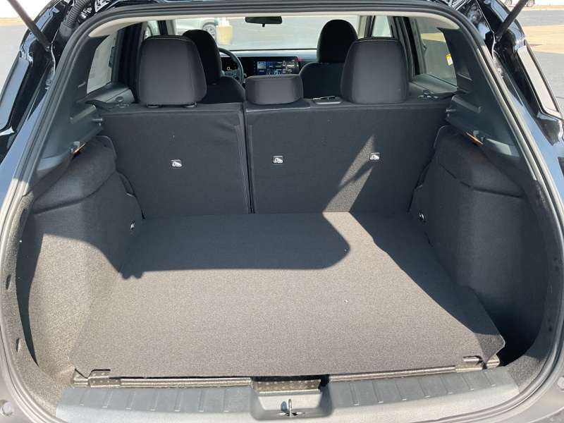 2025 Nissan Kicks