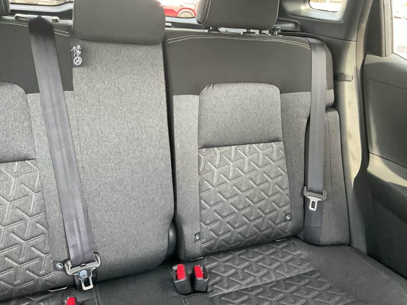 2025 Nissan Kicks