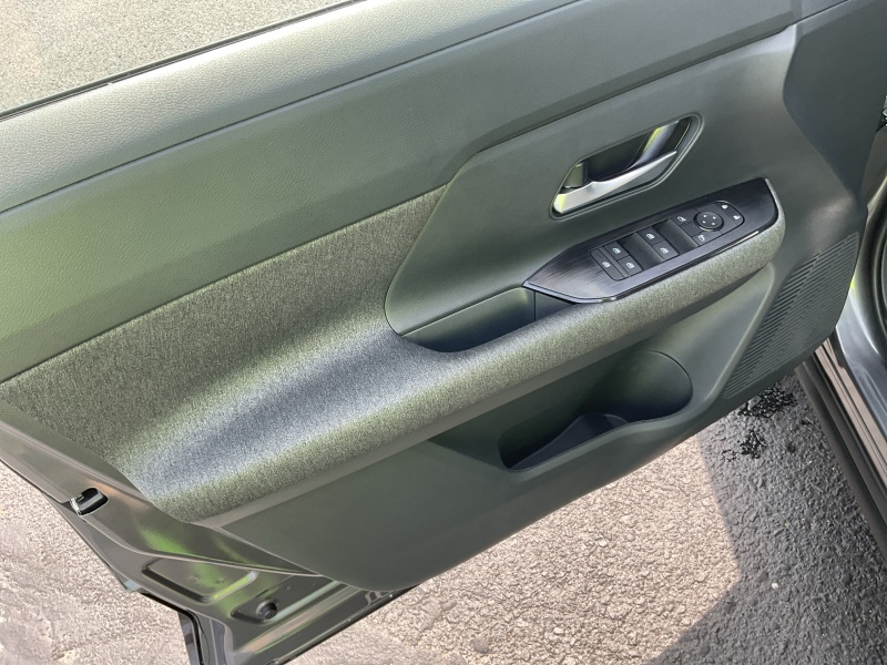 2025 Nissan Kicks