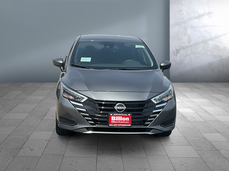 2025 Nissan Versa