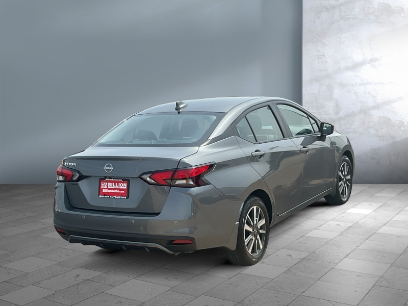 2025 Nissan Versa