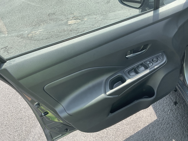 2025 Nissan Versa