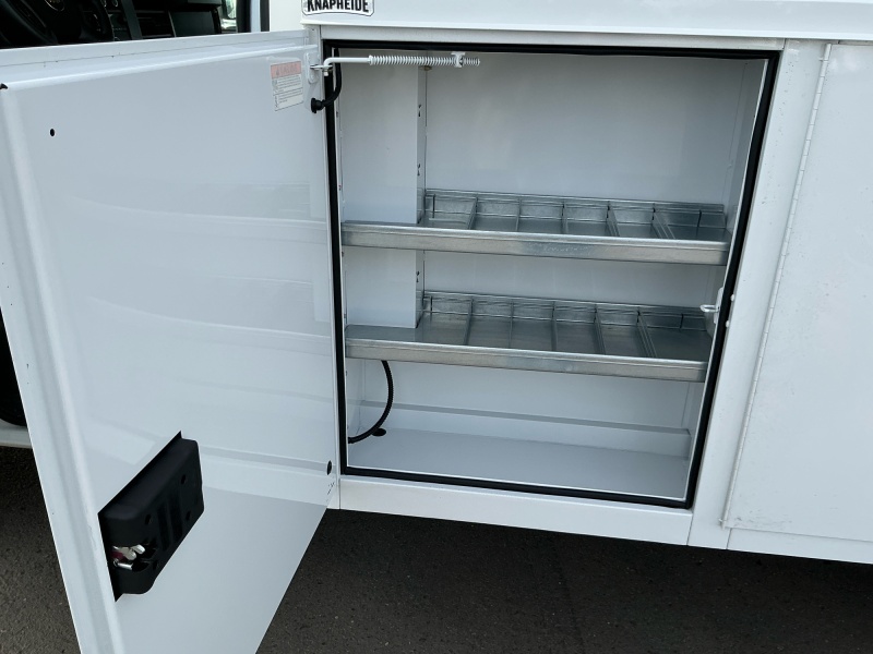 2025 Chevrolet Express Commercial Cutaway