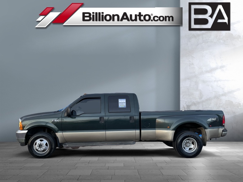 Used 2001 Ford Super Duty F-350 DRW Lariat Truck