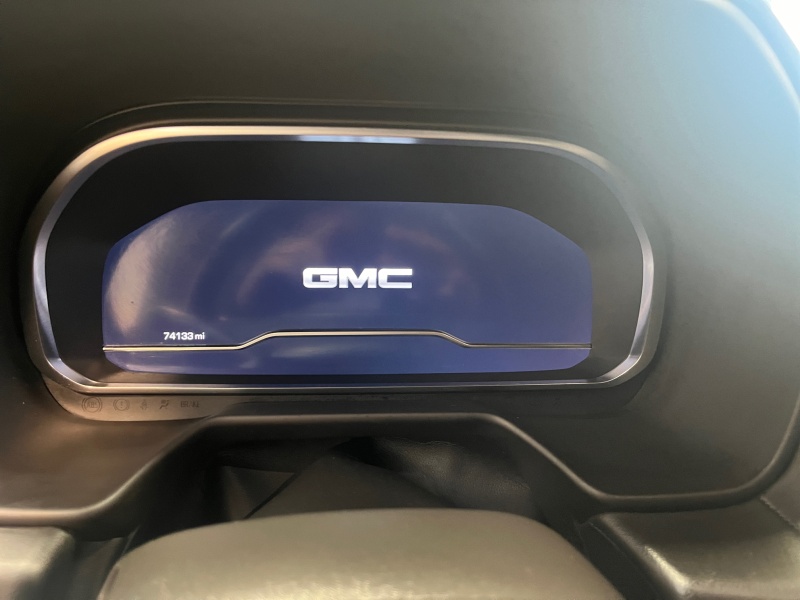 2023 GMC Yukon