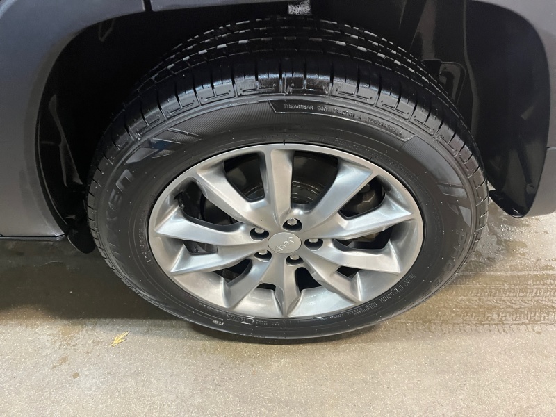 2017 Jeep Cherokee