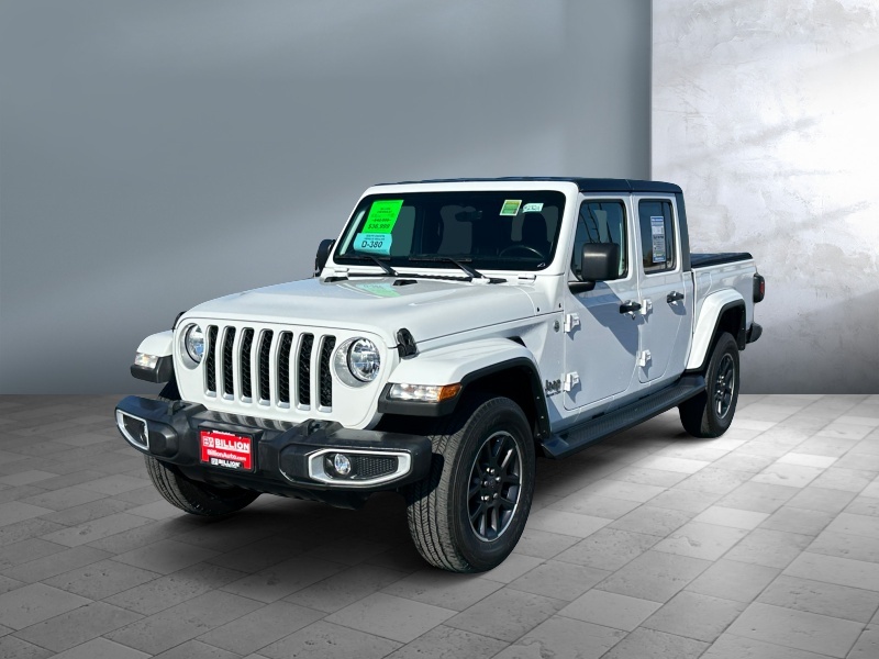 Used 2021 Jeep Gladiator Overland Truck