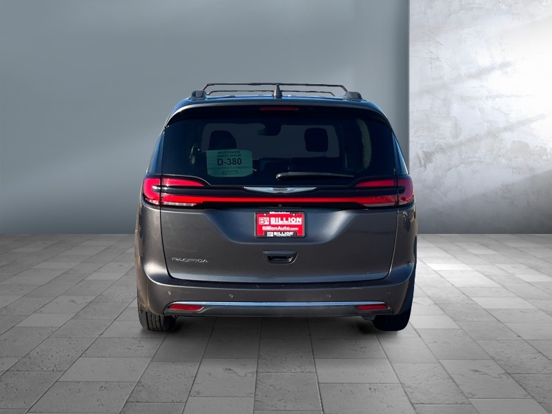 2022 Chrysler Pacifica