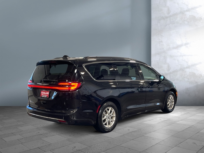 2022 Chrysler Pacifica