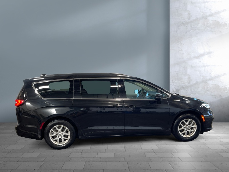 2022 Chrysler Pacifica