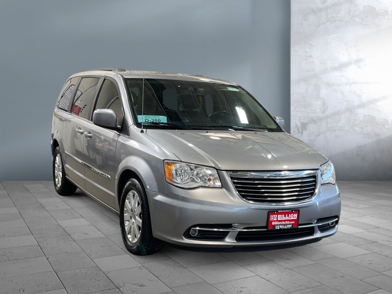 2016 Chrysler Town and Country