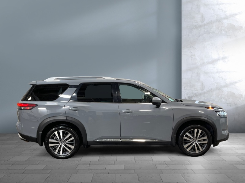 2022 Nissan Pathfinder