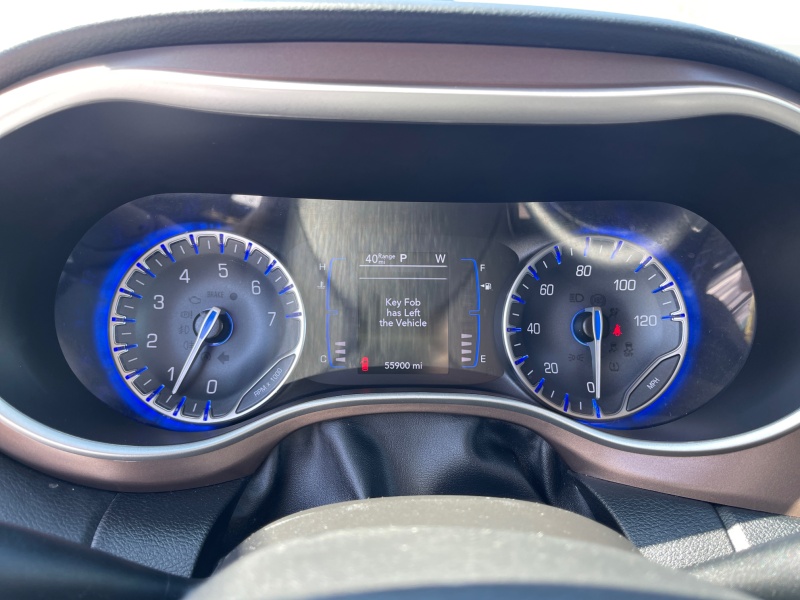 2023 Chrysler Voyager