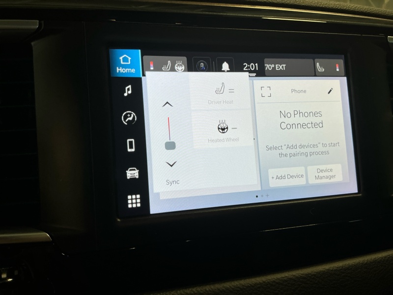 2023 Chrysler Voyager