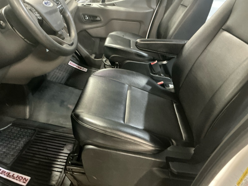 2023 Ford Transit Cargo Van