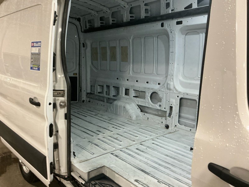 2023 Ford Transit Cargo Van
