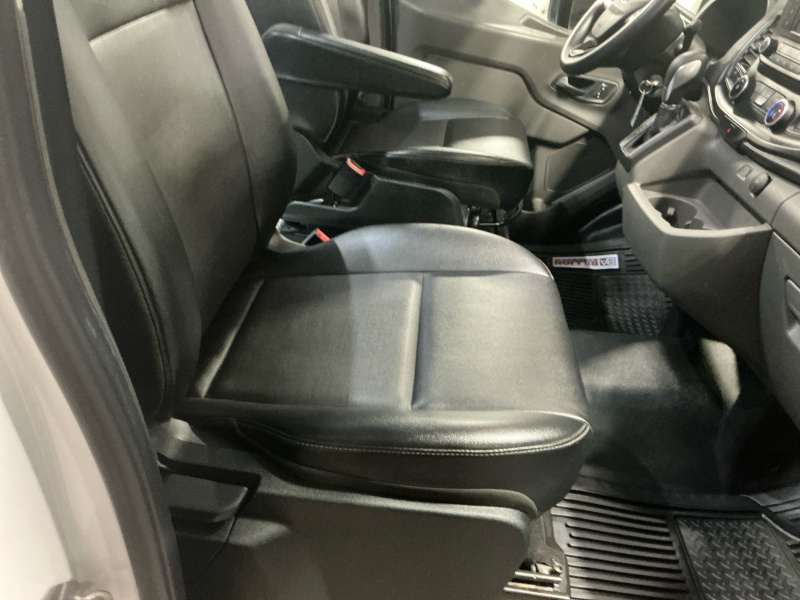 2023 Ford Transit Cargo Van
