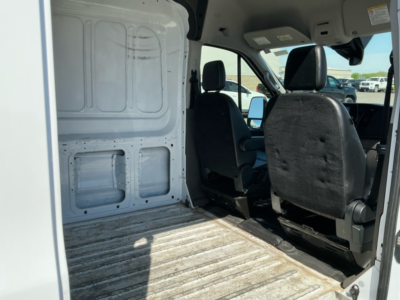 2023 Ford Transit Cargo Van