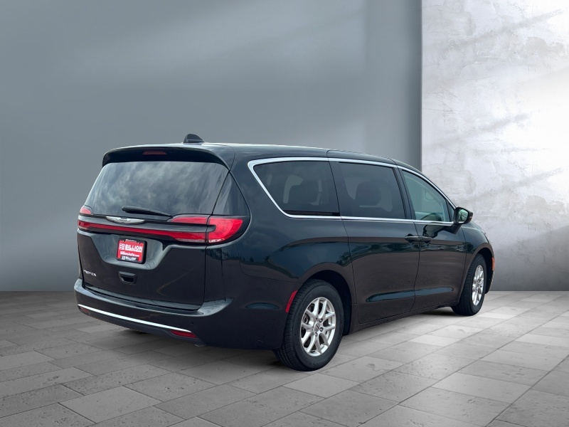 2023 Chrysler Pacifica