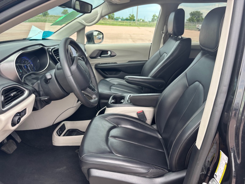 2023 Chrysler Pacifica