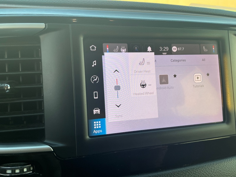 2022 Chrysler Voyager