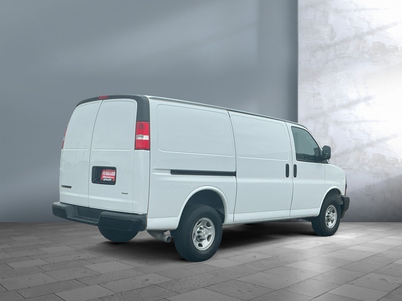 2023 Chevrolet Express Cargo Van