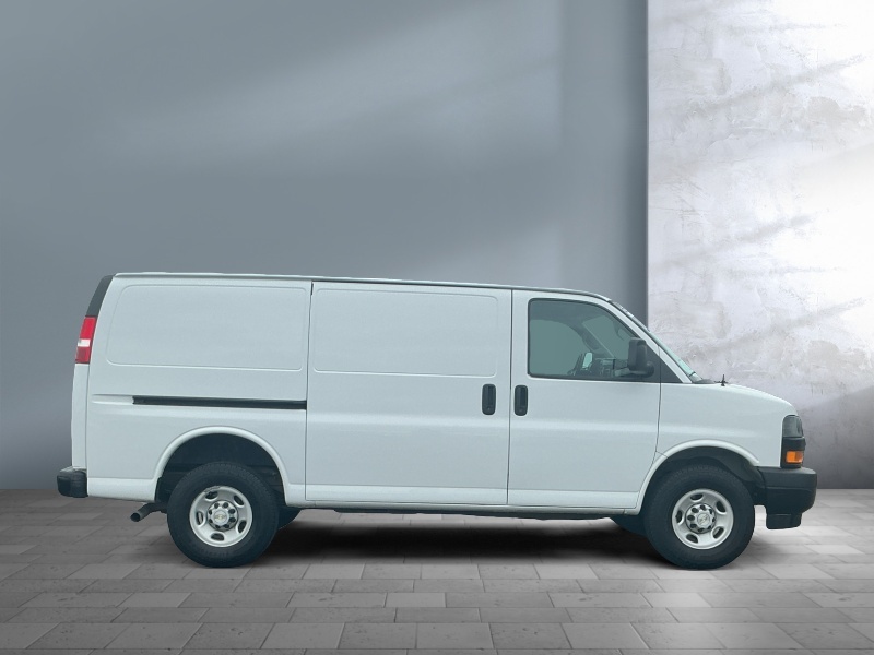 2023 Chevrolet Express Cargo Van