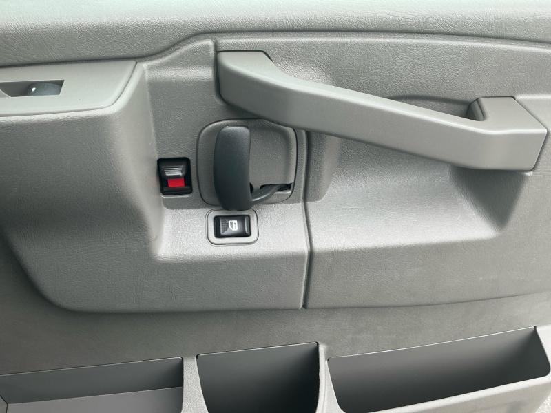 2023 Chevrolet Express Cargo Van