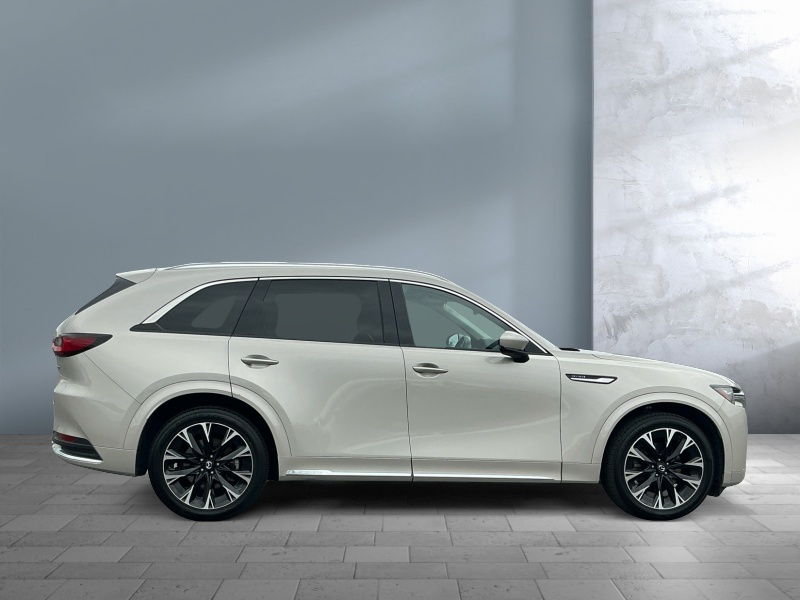 2024 Mazda CX-90
