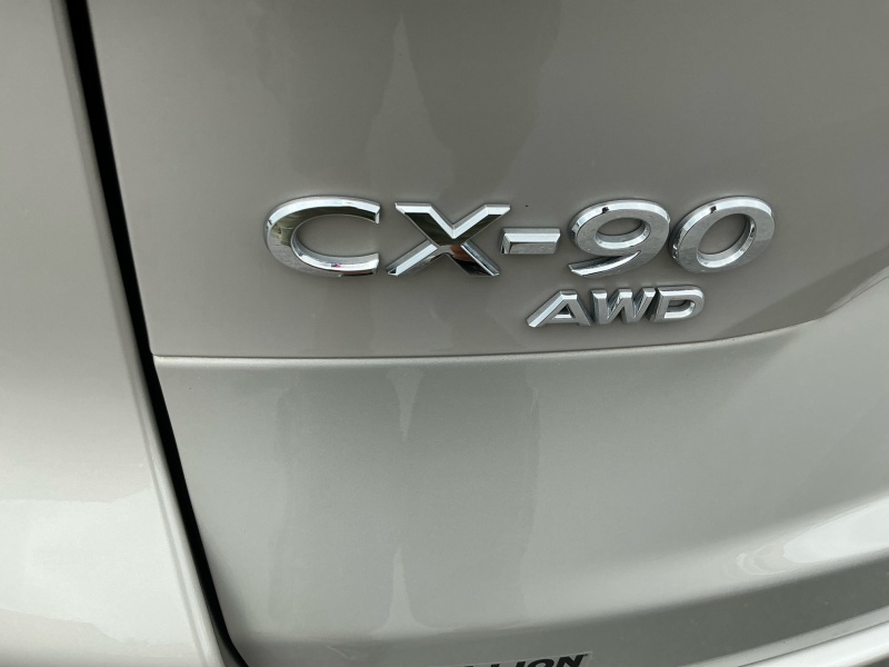 2024 Mazda CX-90