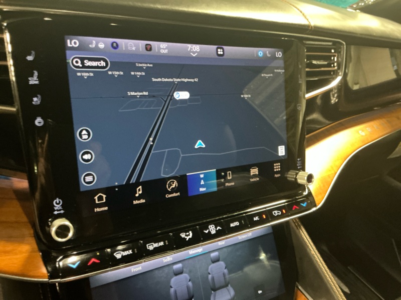 2024 Jeep Grand Wagoneer L