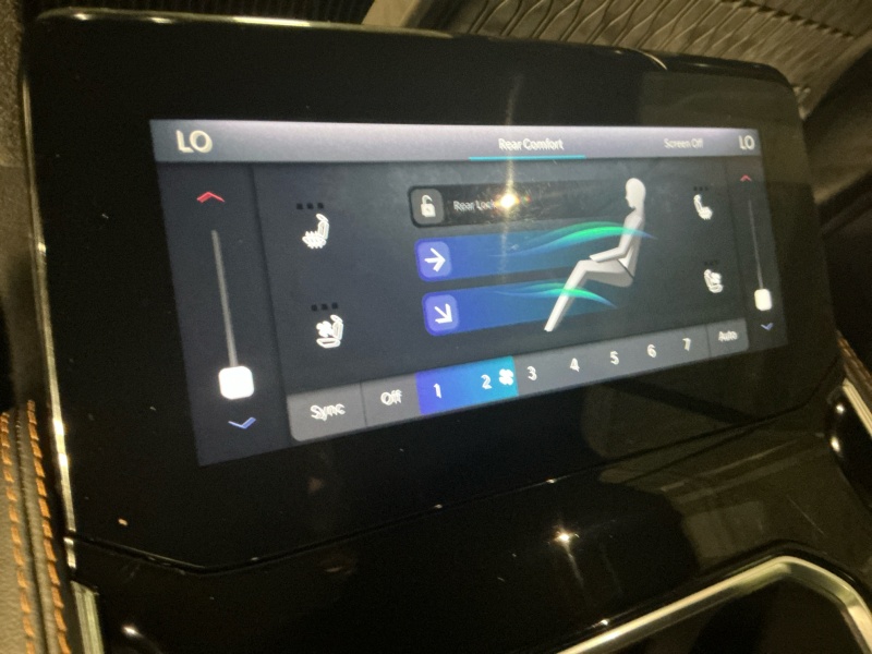 2024 Jeep Grand Wagoneer L