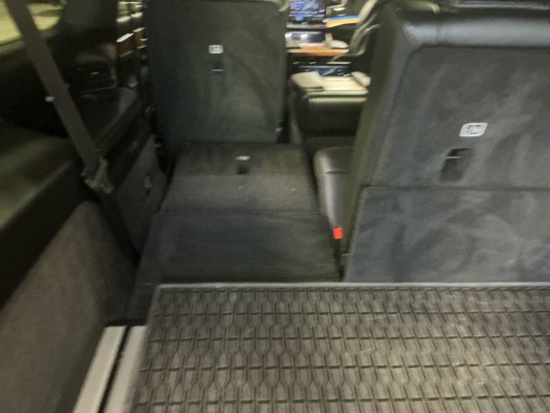 2024 Jeep Grand Wagoneer L