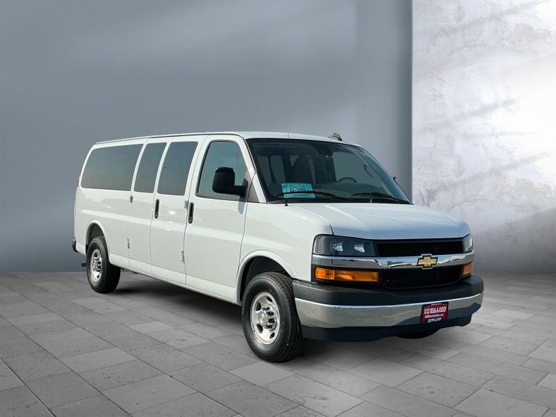 2025 Chevrolet Express Passenger