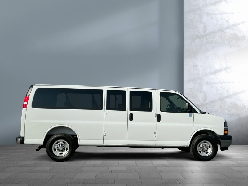 2025 Chevrolet Express Passenger