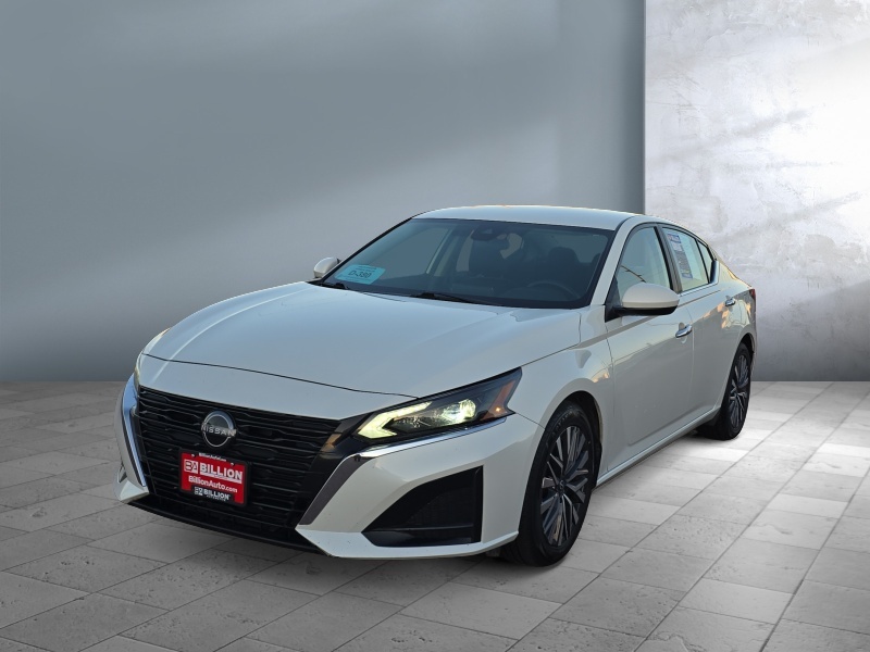 Used 2023 Nissan Altima 2.5 SV Cars