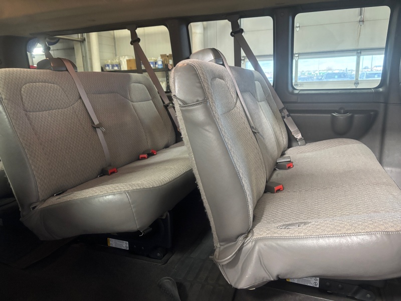 2025 Chevrolet Express Passenger