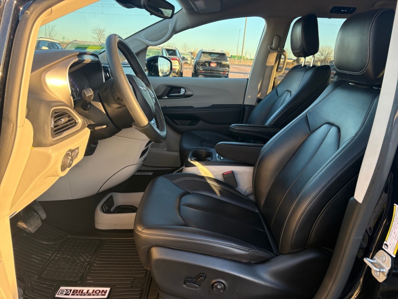 2024 Chrysler Pacifica