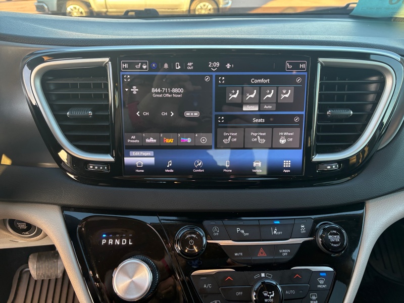 2024 Chrysler Pacifica